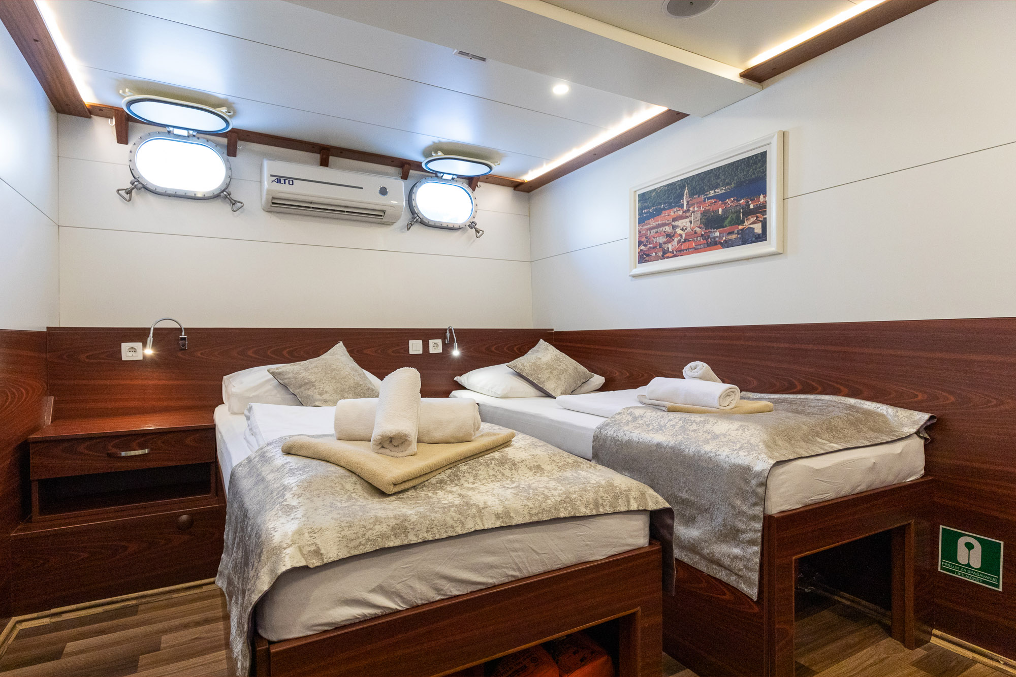 Category B Cabin (Twin)